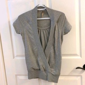 Short sleeve grey nursing top